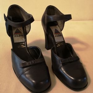 Aldo black leather shoes